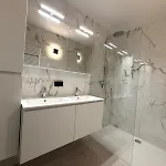 Renovated 3-bedroom With Amazing Sea View T169 *